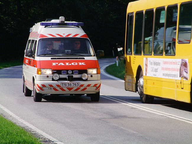 image/ambulance-01.jpg
