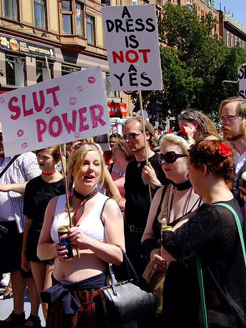 image/slutwalk_copenhagen-284.jpg