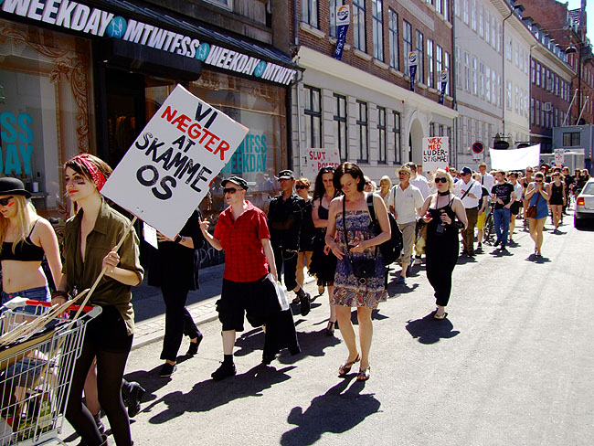 image/slutwalk_copenhagen-306.jpg