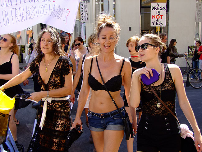 image/slutwalk_copenhagen-318.jpg