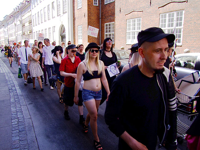 image/slutwalk_copenhagen-324.jpg