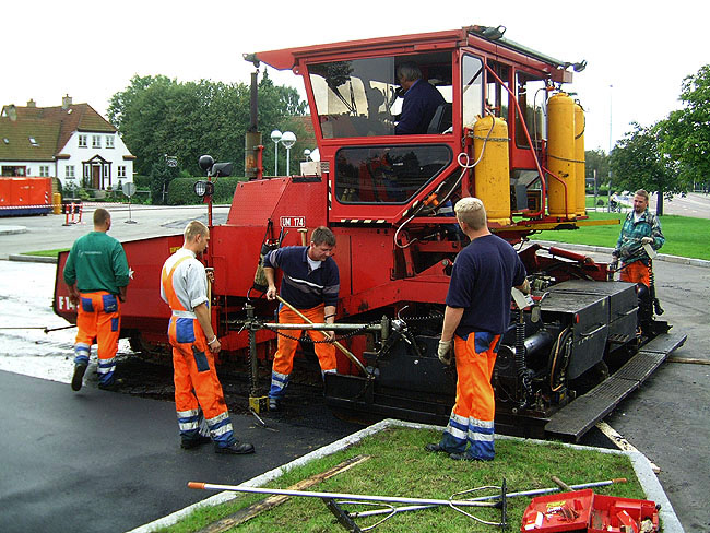 image/asfaltarbejde-03.jpg
