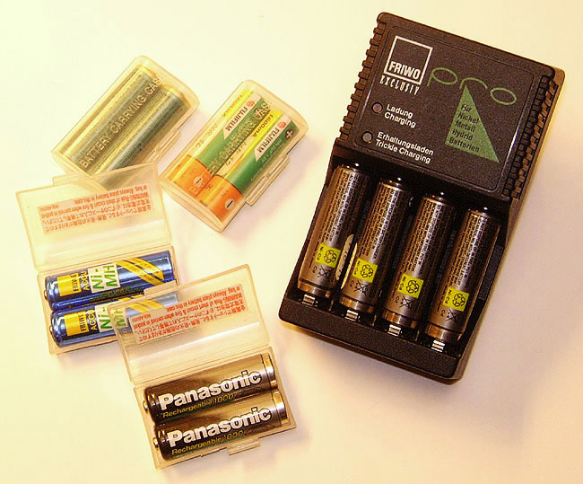 image/lader_&_batterier-05.jpg
