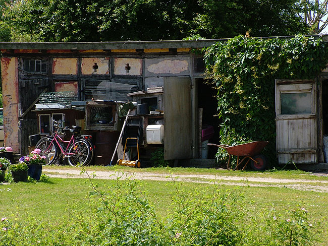 image/udhus-02.jpg