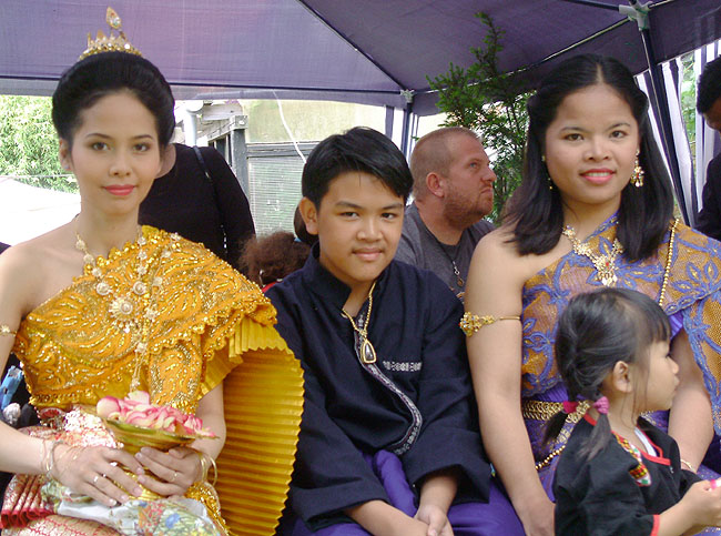 image/buddha_foedselsdag-06.jpg