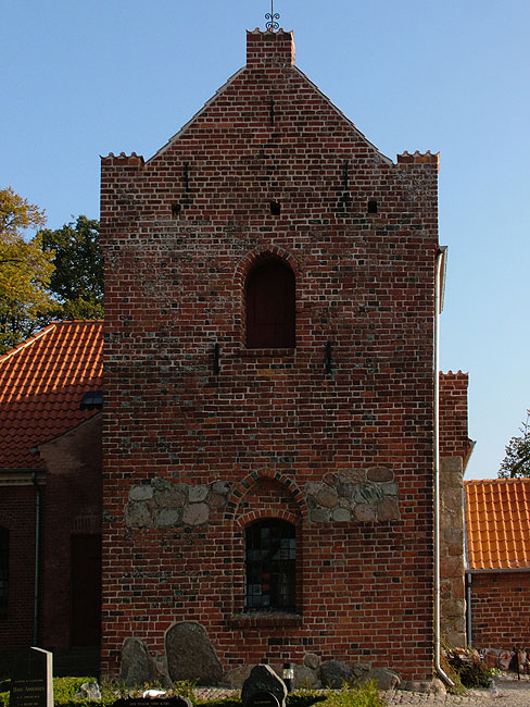 image/slagslunde_kirke-03.jpg