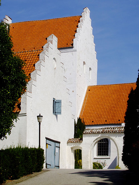 image/tranebjerg_kirke-209.jpg