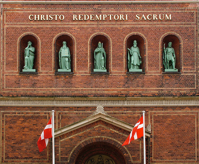 image/sankt_ansgars-kirke-01.jpg