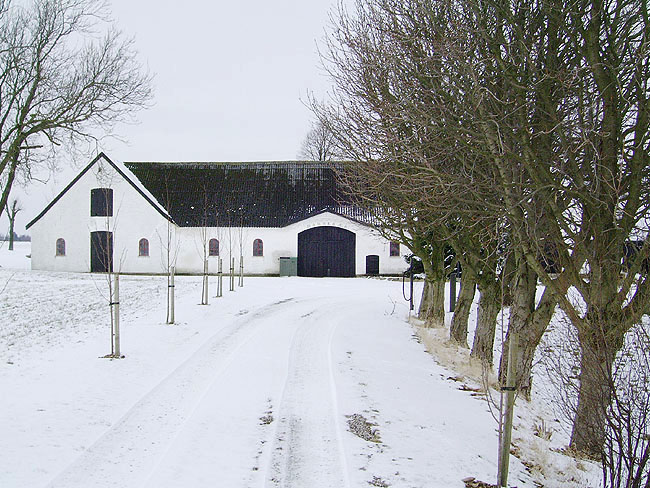 image/barnekaergaard-02.jpg