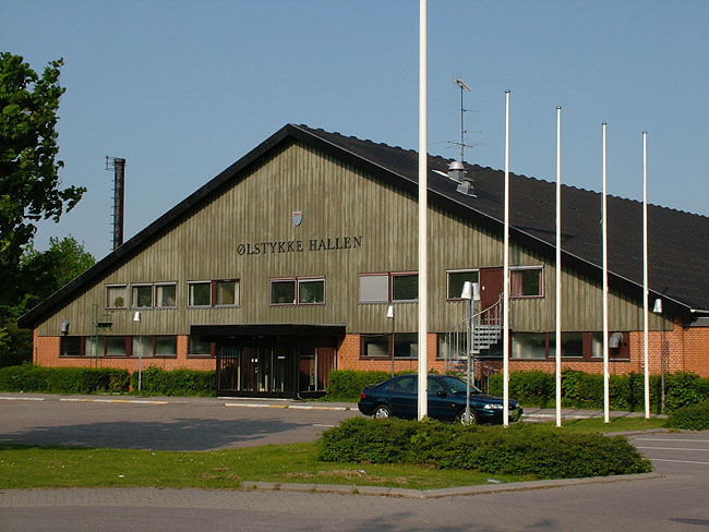 image/oelstykke_hallen-01.jpg