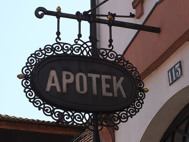 image/apotek-781.jpg