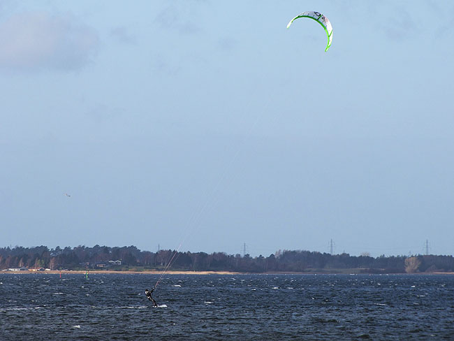 image/kitesurfer-844.jpg